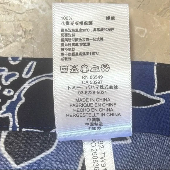 NWT Tommy Bahama Forte Floral Midi Skirt Size 16 Blue Black White Rayon - Picture 12 of 15